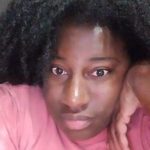 Meet your Posher, Nakita